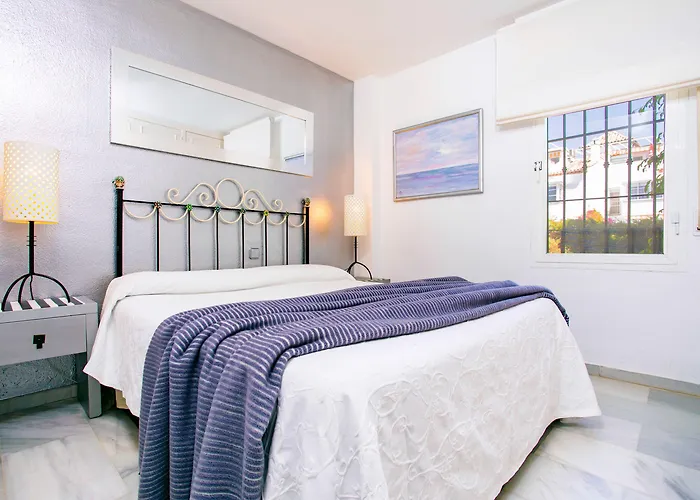 Apartaluz Costabella ,satelite, Wifi, Pk * マルベーリャ