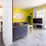 Apartaluz Costabella ,satelite, Wifi, Pk * マルベーリャ