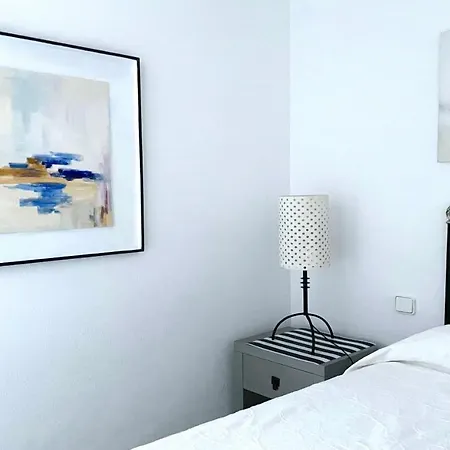 Apartamento Apartaluz Costabella ,satelite, Wifi, Pk *