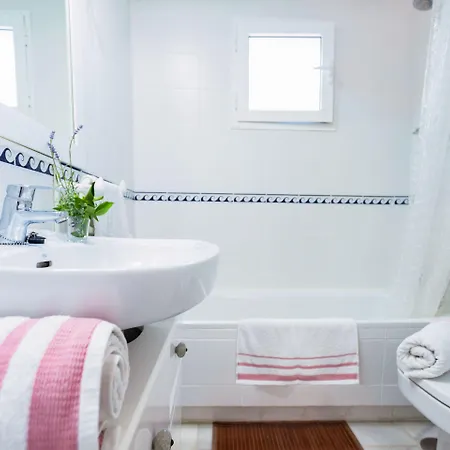 Apartamento Apartaluz Costabella ,satelite, Wifi, Pk