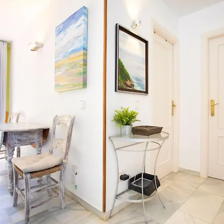 Apartamento Apartaluz Costabella ,satelite, Wifi, Pk Marbella