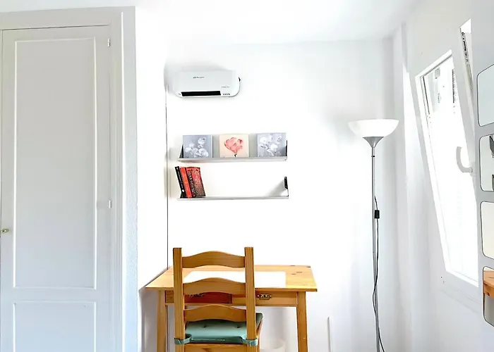 Apartaluz Costabella ,satelite, Wifi, Pk Marbella